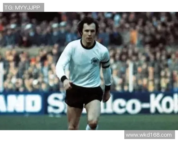 德国退役足球明星名单及其辉煌职业生涯回顾与成就分析